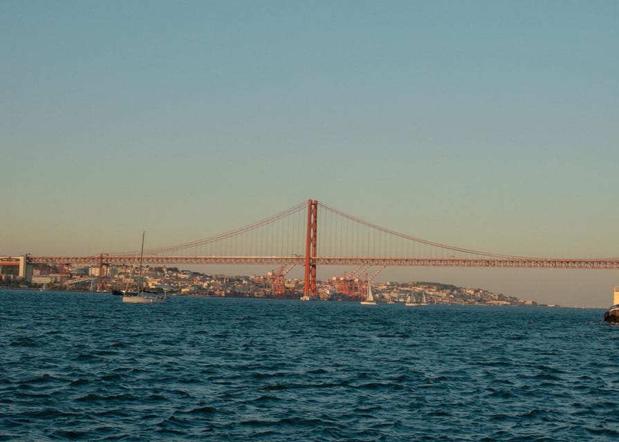 Lisbon 2 Hours Sailing Day Tour and Cruise With Drinks - 25 de Abril Bridge and Christ the King: The Big-Scale Stops