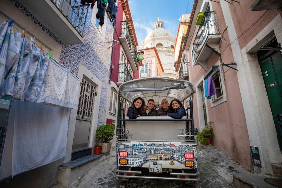 Lisbon: 2h Old Lisbon Tuk Tuk Tour - How the 2-Hour Route Feels in Real Life