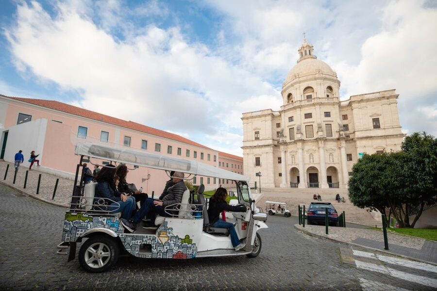 Lisbon: 2h Old Lisbon Tuk Tuk Tour - Alfama and the Tagus: The Heart Beat Meets the Big Water