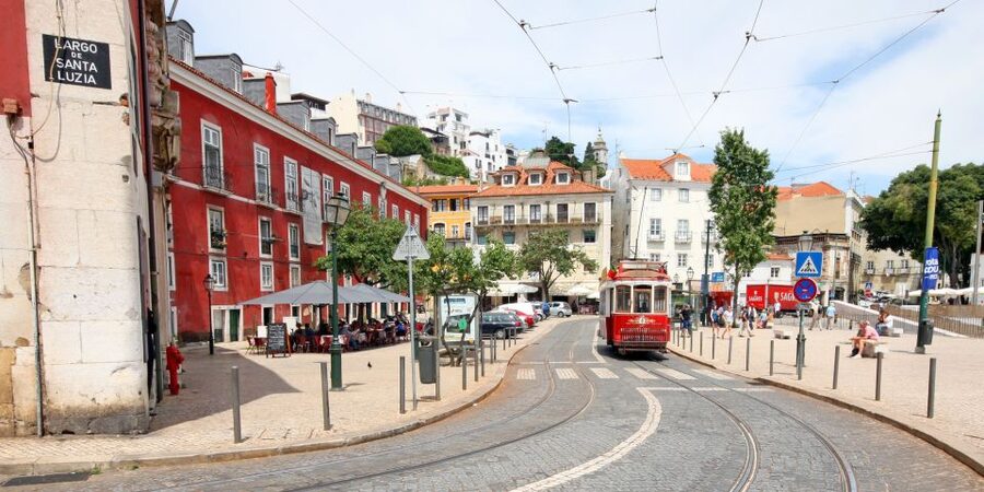 Lisbon: 3-in-1 Hop-On Hop-Off Bus and Tram Tours - Belém Lisbon bus stops that line up with Lisbon’s biggest sights