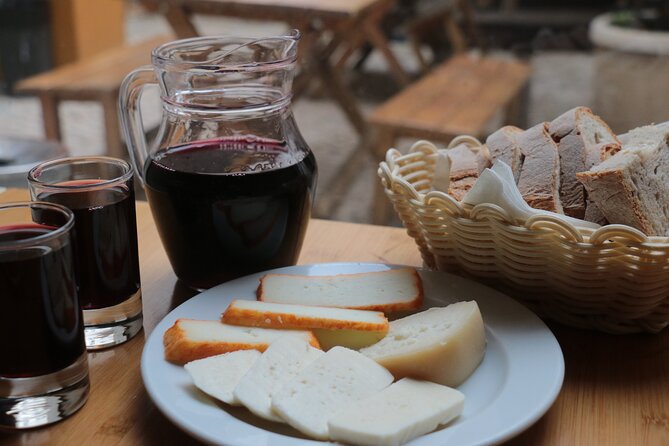 Lisbon 4 Foodies Tour - From Street Food to Awarded Chefs’ Portuguese Delicacies - Baixa, Rossio & Restauradores: classic Portuguese flavors with local context