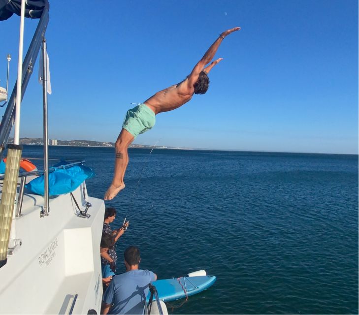 Lisbon: 4h Private Luxury Catamaran Tour with Welcome Drink - Catering Choices: Cheese and Charcuterie or a BBQ Feast