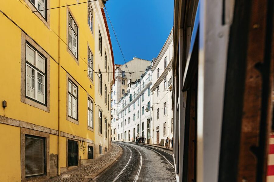 Lisbon: 72/96-Hour Hop-On Hop-Off Bus, Tram & Boat Ticket - A Smart 3-Day Plan That Covers Belém, Central Hills, and Modern Lisbon