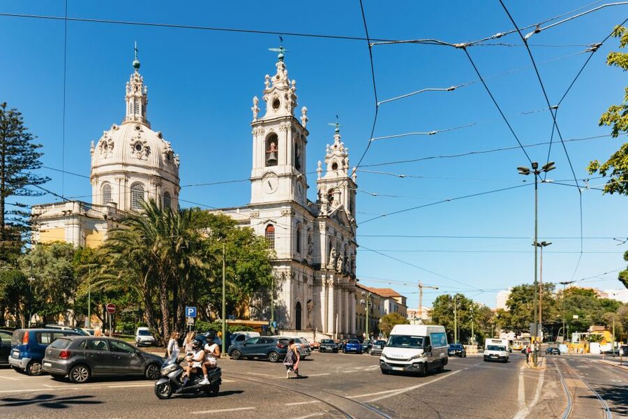 Lisbon: 72/96-Hour Hop-On Hop-Off Bus, Tram & Boat Ticket - Modern Purple Line, Oriente, Azulejos, Ocean Views