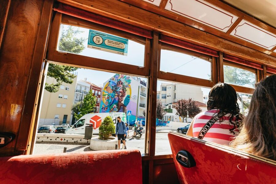 Lisbon: 72/96-Hour Hop-On Hop-Off Bus, Tram & Boat Ticket - Where You’ll Spend the Day, Restauradores Square to Rossio