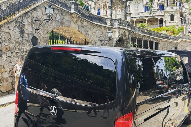 Lisbon Airport Private Transfer - Meet-and-Greet at Lisbon Airport Arrivals: Nameplate and Escort