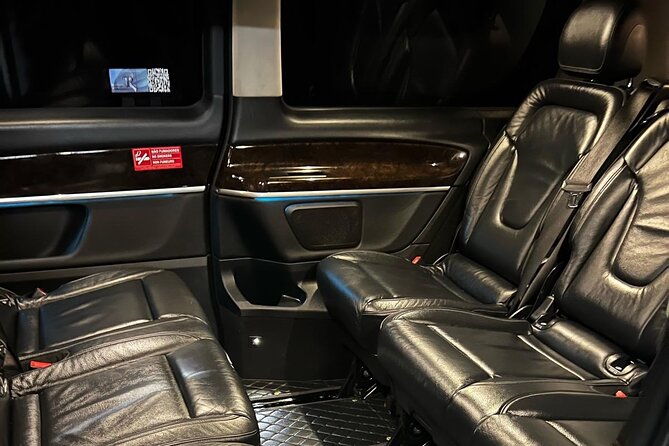 Lisbon Airport Private Transfer - When Your Flight Is Delayed, Here’s How the Service Holds Up