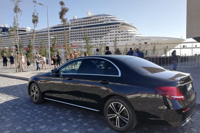 Lisbon Airport Private Transfer – Arrival, Departure or RoundTrip - The ride experience: premium vehicle comfort and what you should pack