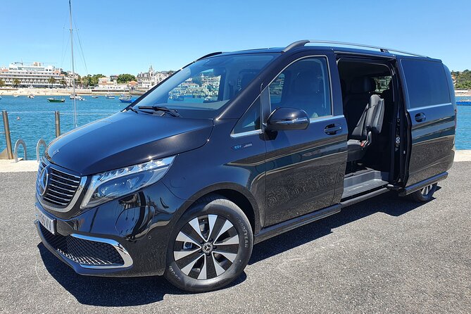 Lisbon Airport Private Transfer Round Trip - From the Airport to Lisbon Streets: Comfort, WiFi, and a Smooth Start