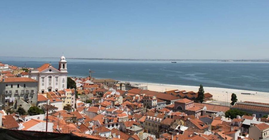 Lisbon: Alfama and São Jorge Castle Quarters Walking Tour - Price and value for $23, including Cathedral entry but not castle tickets