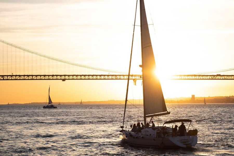 Lisbon: Alfama Charms, Tapas, Wine and Sunset Boat Cruise - Tapas and Portuguese wine: more than a snack stop