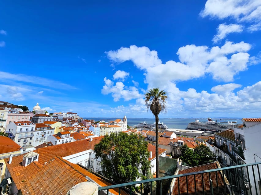 Lisbon: Alfama tour by tuktuk private, up to 90 min - How the 1.5 to 3 hours plays in real life