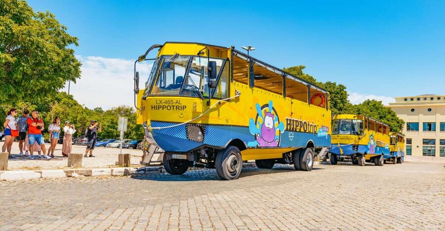 Lisbon: Amphibious Sightseeing Tour - The Splash Moment: switching from road wheels to Tagus water