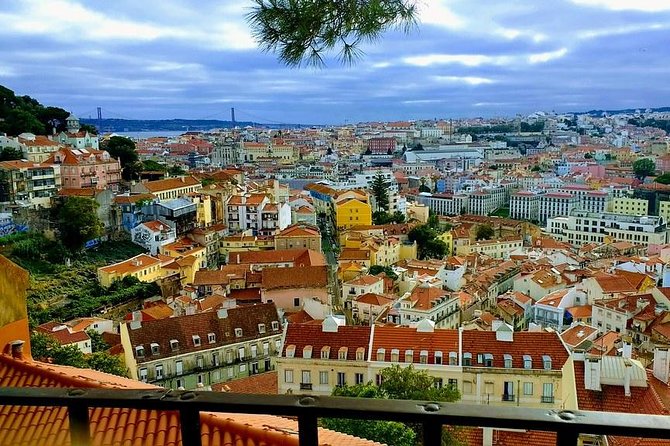 Lisbon and Sintra Full Day Private Tour - Cascais free time: the Portuguese Monaco break for 45 minutes