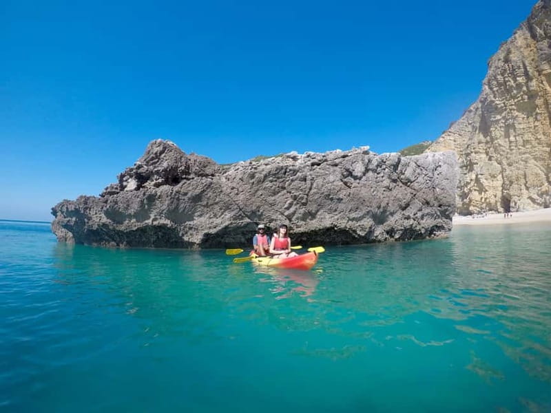 Lisbon: Arrabida Park Kayak Tour with Beach Picnic - What to pack so the day feels easy, not annoying