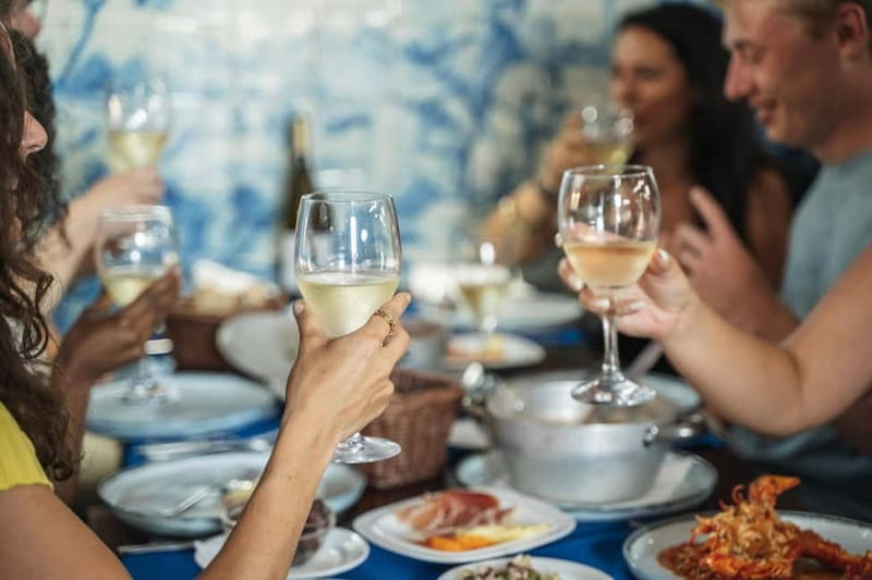Lisbon: Baixa Food Walking Tour with Drinks - Rua Augusta Finish and the Dessert Moment That Pulls It Together