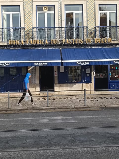 Lisbon: Belem, Jeronimos Monastery, and Coach Museum Tour - Monument to the Discoveries: finishing with views and a bigger story