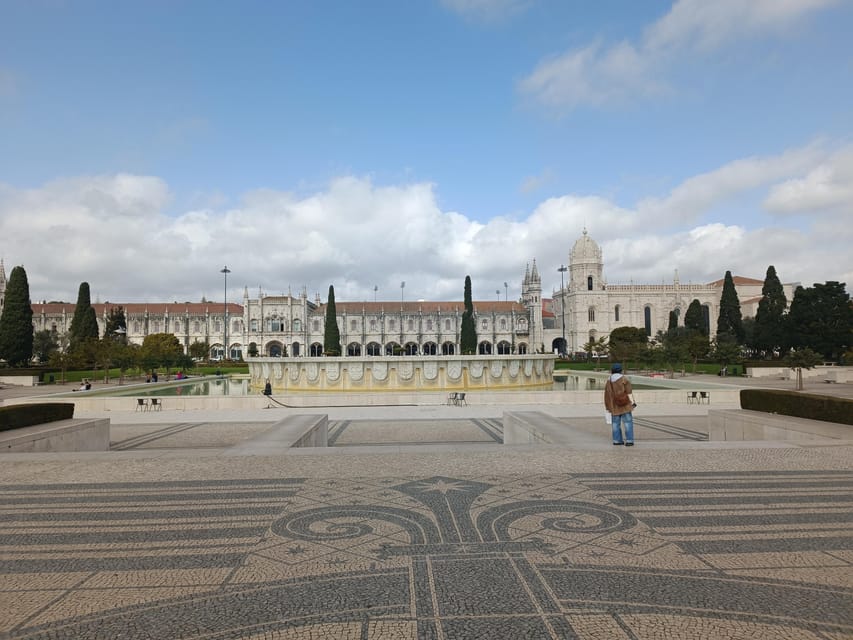 Lisbon: Belem, Jeronimos Monastery, and Coach Museum Tour - How the 3.5 hours really feels, and what to wear