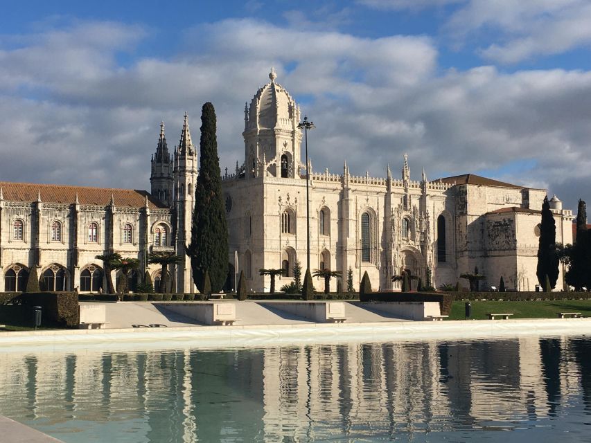 Lisbon: Belem Walking Tour with Jeronimos Monastery Ticket - Belém Tower finale: the photo payoff, with fewer crowds stress