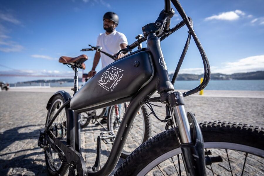 Lisbon Bike Rental Explore At Your Pace - Price and value: what the listed rate covers, and what it does not