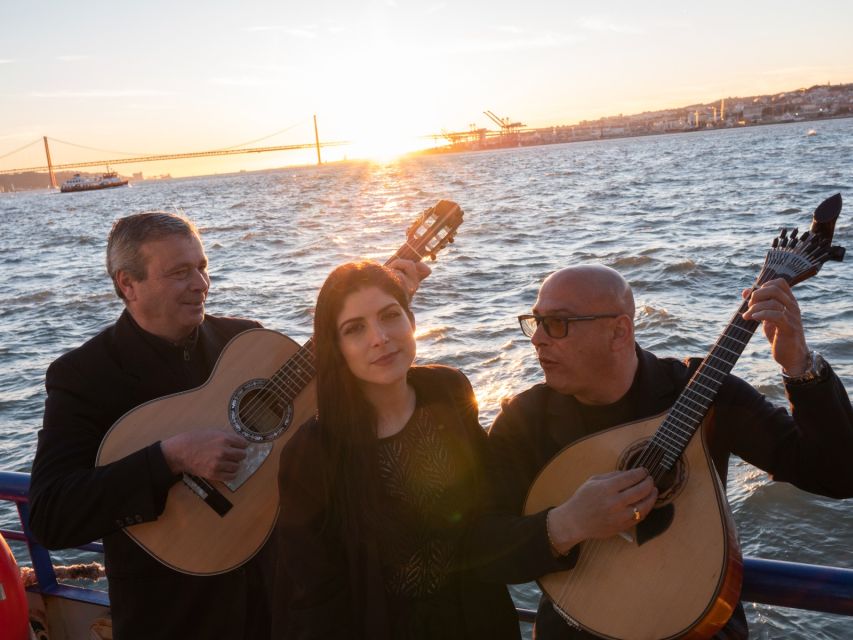 Lisbon: Boat Cruise with Live Fado Performance and a Drink - Key things I’d watch for before you go
