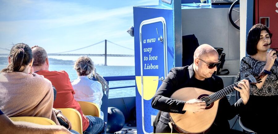 Lisbon: Boat Cruise with Live Fado Performance and a Drink - Live Fado on board: what the experience is really like