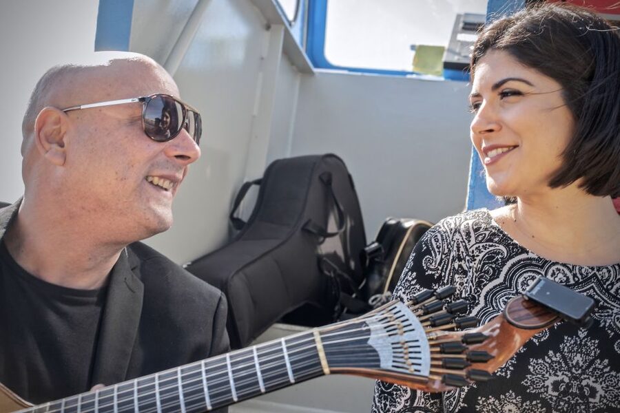 Lisbon: Boat Cruise with Live Fado Performance and a Drink - The included drink, and how to plan your bar spend