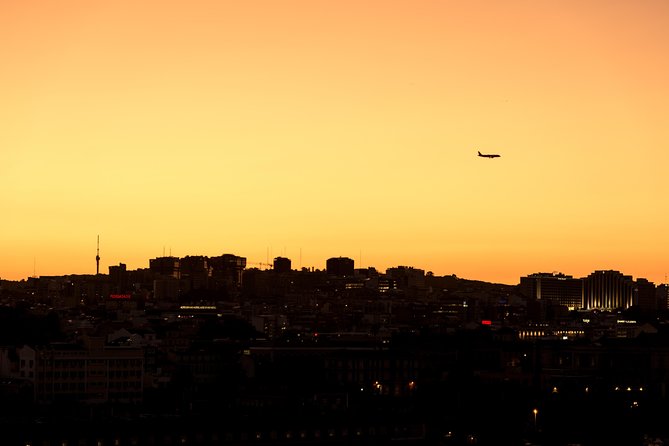 Lisbon by Night: Golden and Blue Hour Photography Walk - Stop 2: Miradouro da Graça for a Cleaner Night View