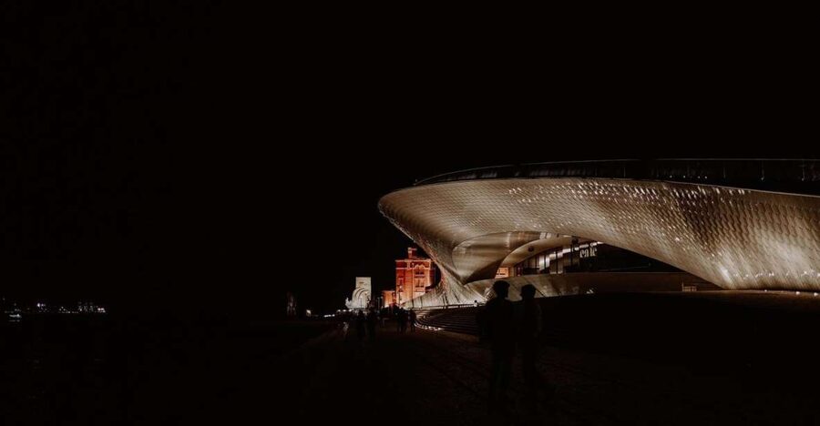 "Lisbon by Night" private tour - Lisbon by Night, what makes this tour feel different after dark