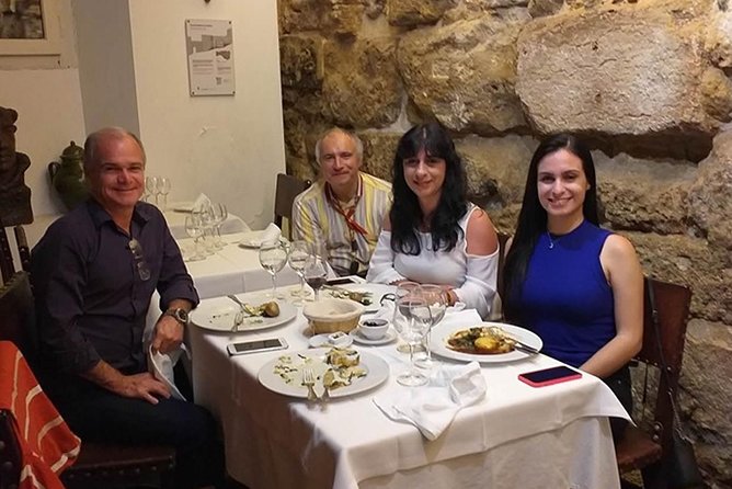 Lisbon By Night with Dinner and Fado Show Included - Tips to Make It Better: Shoes, Photos, and Expectations