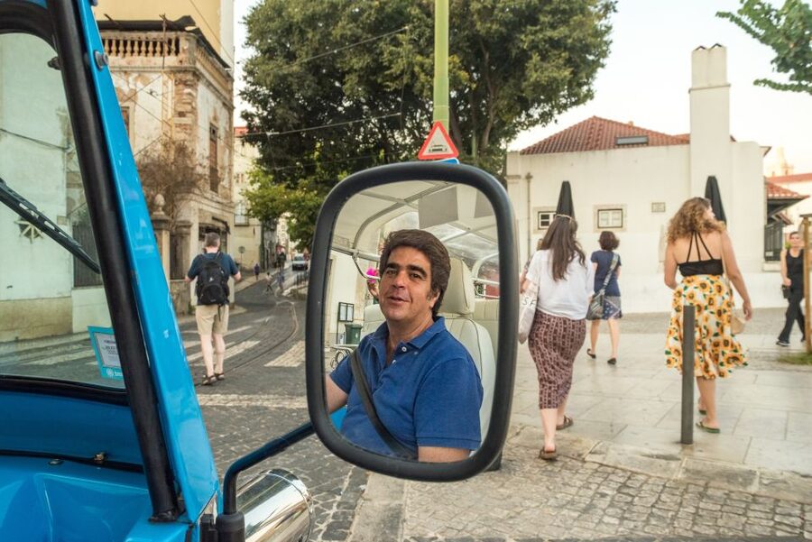 Lisbon by Tuk Tuk Guided Tour: City of Neighborhoods - Alfama: the lanes, the walls, and the Fado atmosphere