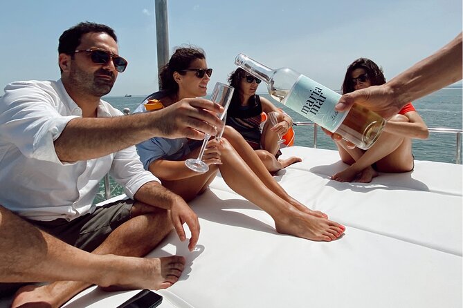 Lisbon: Catamaran Luxury Sunset and Wine Tour - Why this Lisbon sunset catamaran feels like better value