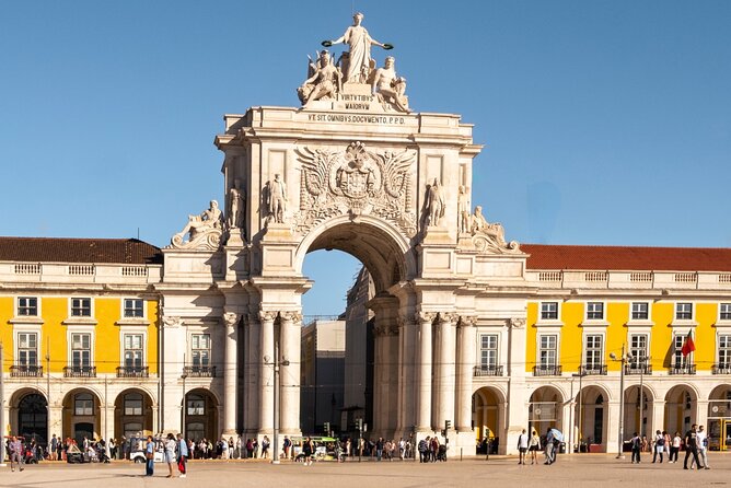 Lisbon (Chiado-Baixa) Scavenger Hunt and Sights Self-Guided Tour - Points, Photos, and the Fun Factor That Keeps It Moving