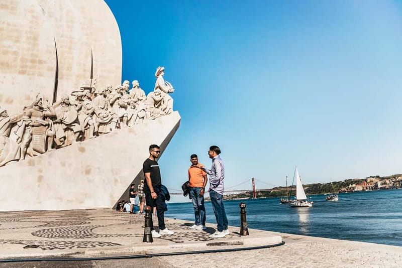 Lisbon City Half Day Private Guided Tour: Iconic Attractions - Time Out Market: a smart place to eat without wasting time