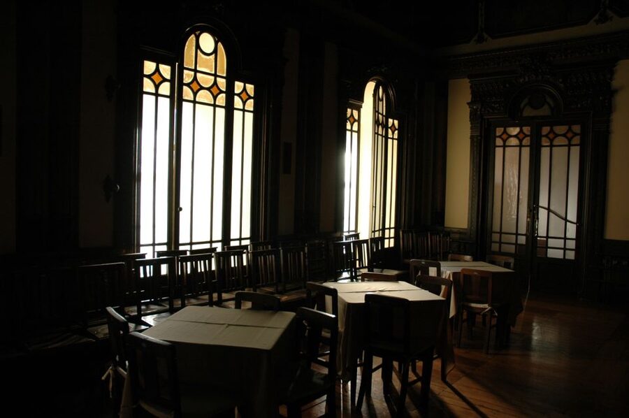 Lisbon: City of Spies Guided Walking Tour - Picking the right time and guide style for your trip
