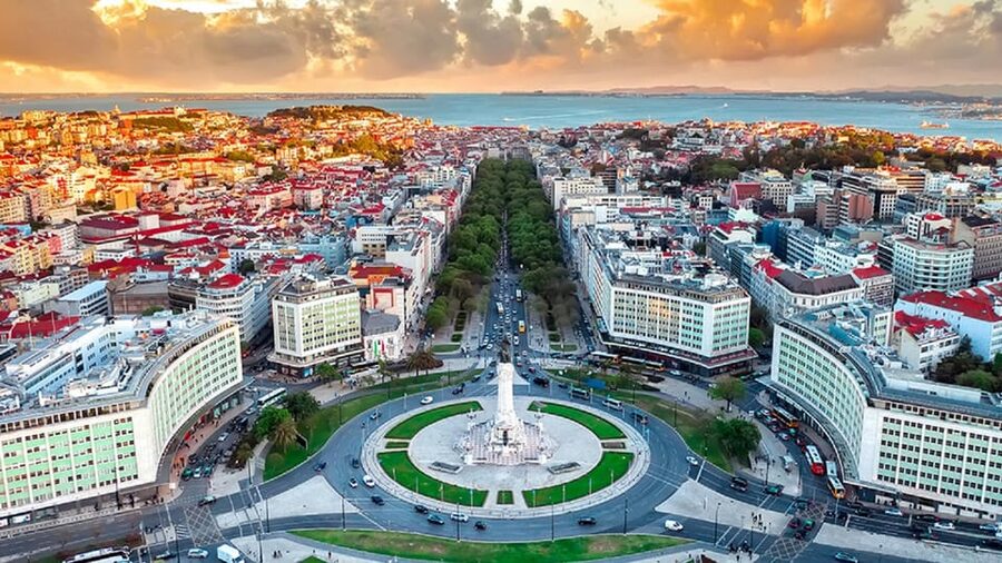 Lisbon: City Sightseeing Tour - Miradouro da Senhora do Monte: City Panoramas Done Right