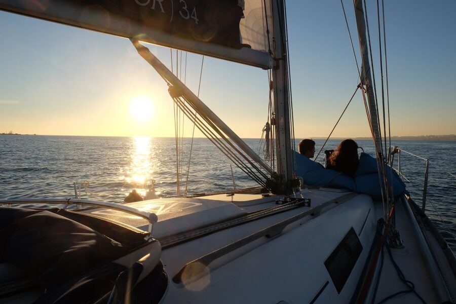 Lisbon: City Skyline Sailboat Cruise with Drink and Snacks - Drinks, snacks, and the small-group feel you’ll actually notice