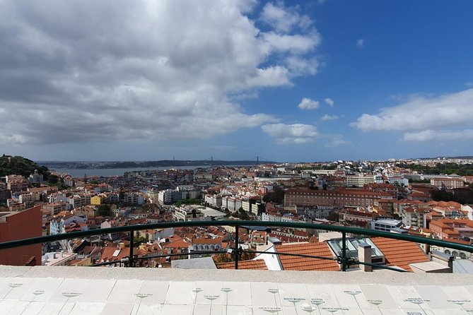Lisbon City Tour 2 hours (Máx 4 pax) - Baixa de Lisboa: the small-streets section where the time goes
