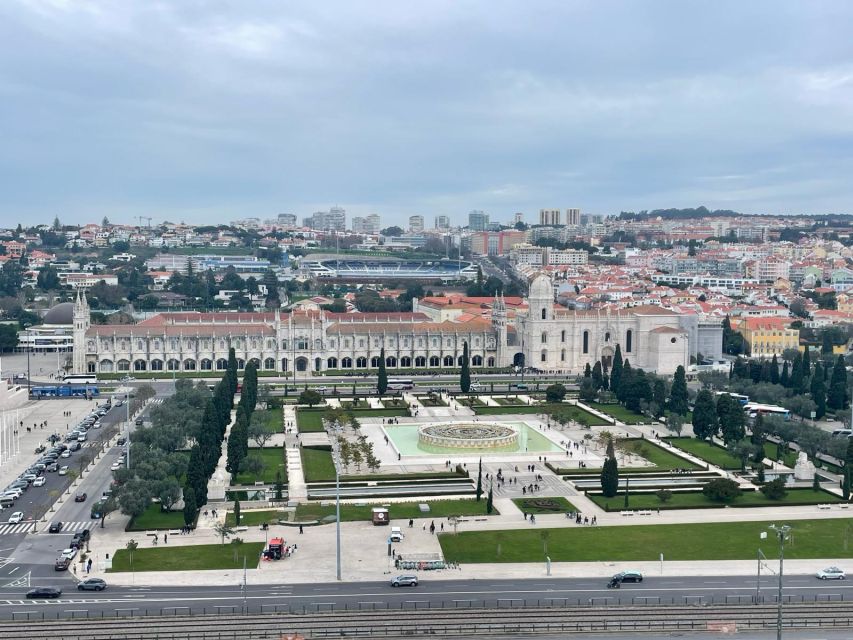 Lisbon: City Tour Alfama, New Town and Belém - Lisbon Cathedral: Romanesque and Gothic in One Landmark