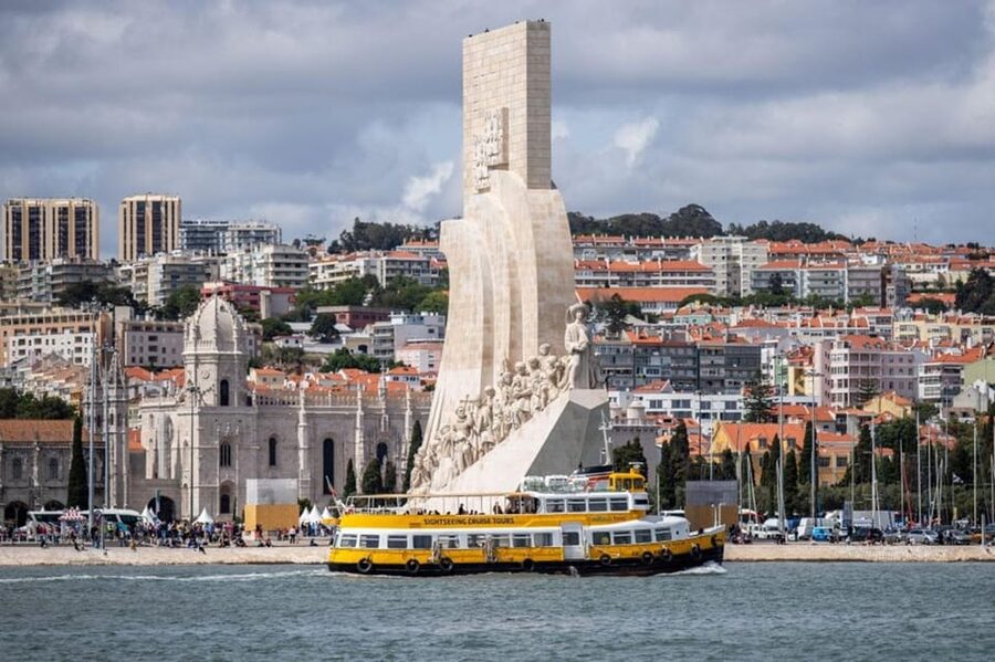 Lisbon City Tour: All Must-See Attractions with Expert Guide - Optional Time Out Market for a real taste of Lisbon