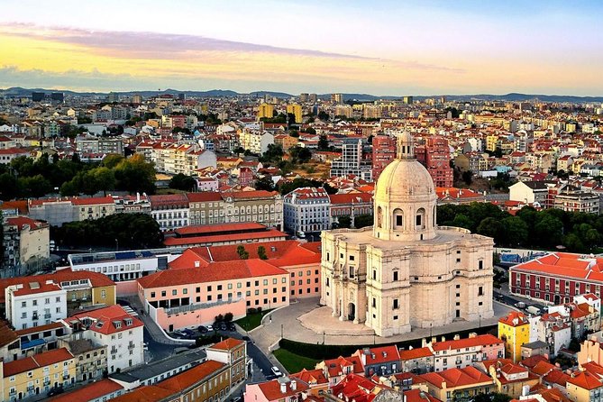 Lisbon city tour full day 9 am to 6 pm (private tour) - Oceanário de Lisboa and Benfica Stadium: optional add-ons for the ending of your day