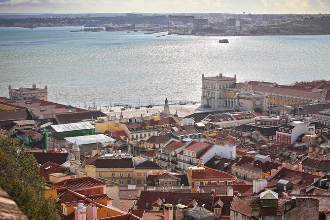 Lisbon City Tour - Half Day Private Tour - Lisbon Cathedral (Sé): From Mosque Roots to Romanesque, Gothic, and Baroque