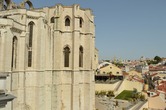 Lisbon city tour on history, culture and current topics - Key things I’d circle before you book
