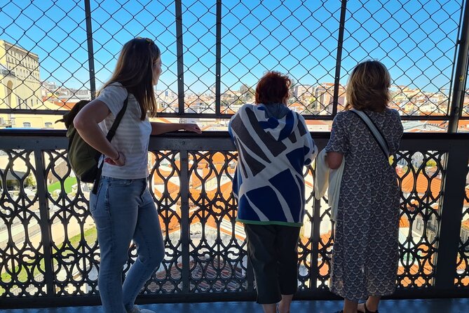 Lisbon city tour on history, culture and current topics - Rua Augusta as a reality check, then Alfama’s old-street logic