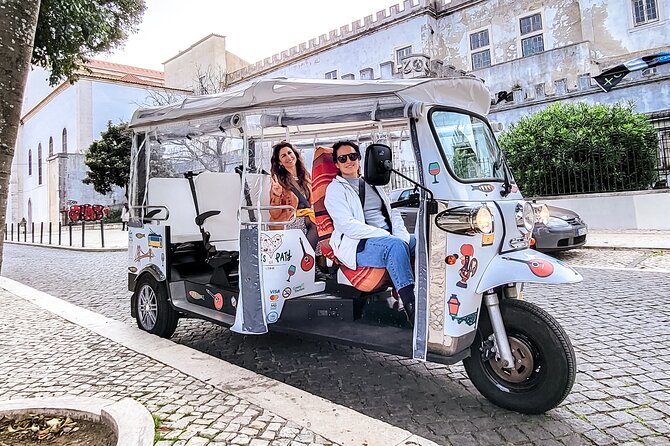 Lisbon Complete Tour! Eco TukTuk Private Guided - Miradouro strategy: how viewpoints become your storytelling tool