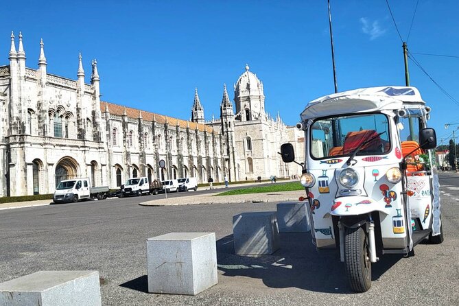 Lisbon Complete Tour! Eco TukTuk Private Guided - How the pickup and mobile ticket work in real life