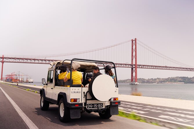 LISBON DAILY TOUR in a Vintage Jeep with FOOD & DRINK Tastings - The extra city highlights you get as important drive-by moments