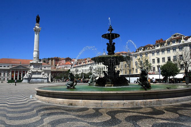Lisbon Day Trip from the Algarve - Alfama and São Jorge: Moorish angles, terracotta streets, real hillside energy