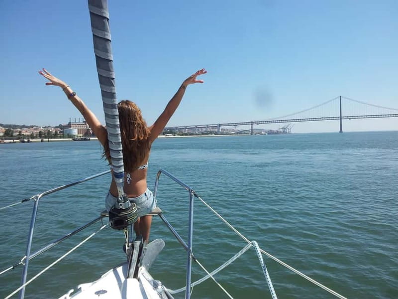 Lisbon: Daytime or Sunset Boat Cruise with History and Wine - The Tagus River Sunset Moment: This Is the Payoff