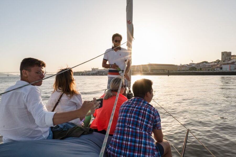 Lisbon: Daytime/Sunset/Night City Sailboat Tour with Drink - Key Things I’d Prioritize on This Sail